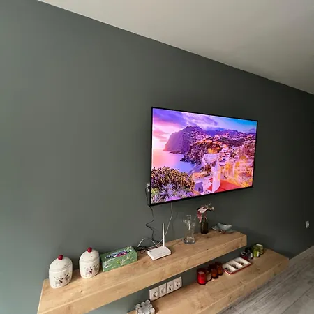 Gardens B15 Apartment