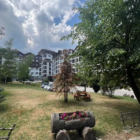 Gardens B15 *